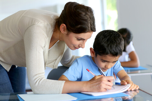 7 preguntas que los padres deben hacer a los profesores
