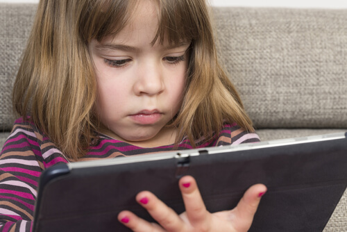 El tiempo de juego para un niño es una necesidad