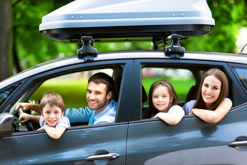 Cómo prevenir accidentes en coche cuando viajas con tus hijos
