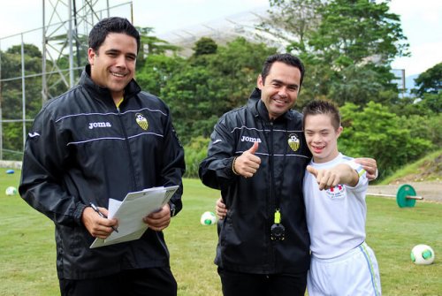 10354221076_be0ef01215_z