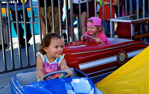 15905727696_d8655dd3f0_z