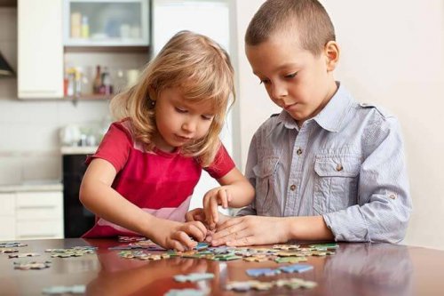 ¿Cómo enseñar a tu hijo a ser generoso?