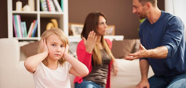 No discutir delante de los niños es una de las premisas que los padres deben tener grabadas a fuego.