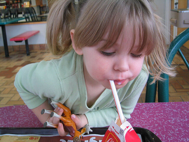 Los 9 alimentos que ayudan al desarrollo de sus huesos