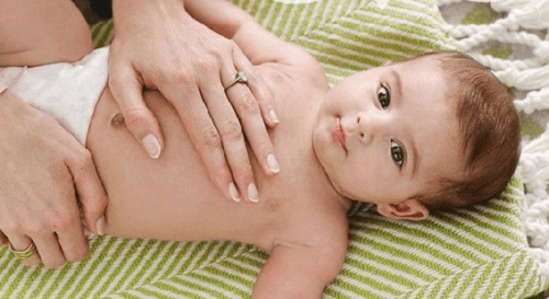 Cólicos del bebé durante la lactancia 3