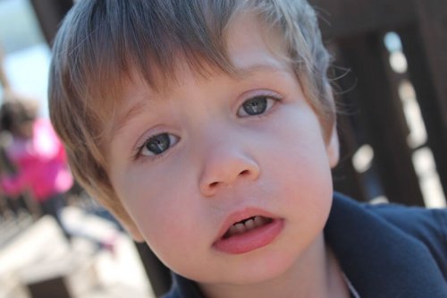 kid-435140_960_720