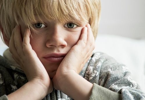 ¿Cómo afecta a los niños la burla de los padres?