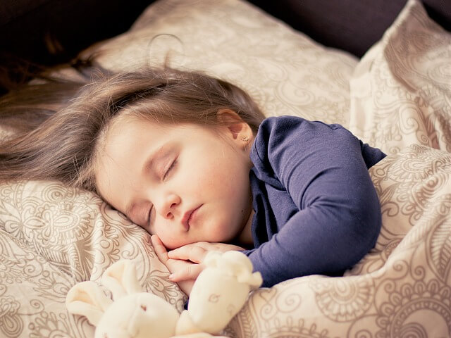 4 cosas que interfieren en el sueño de los niños