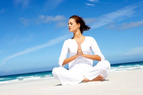 3 posturas de yoga para quedar embarazada