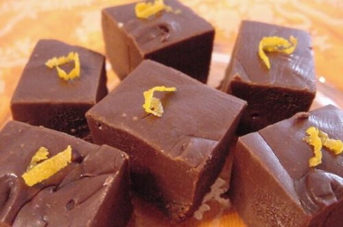 Sjokolade fudge firkanter.