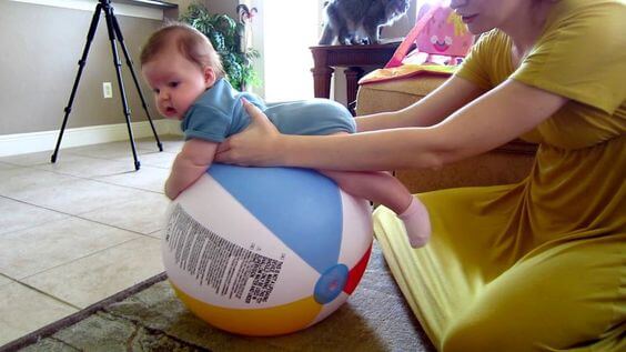 ¿Qué es la estimulación socioemocional?