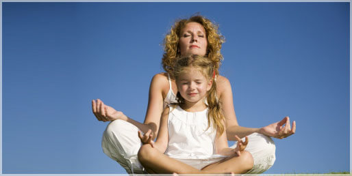 Beneficios de enseñar a meditar a los niños