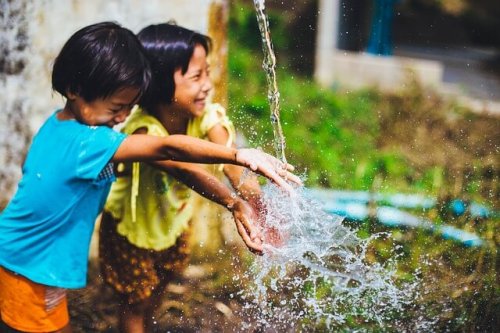 water-863053_640