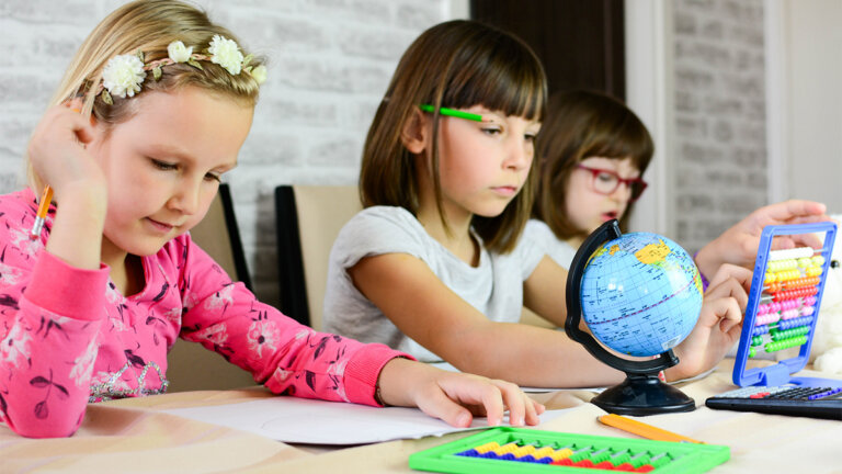 5 actividades extraescolares para tu hija