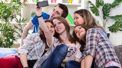 Teen friends taking a selfie.