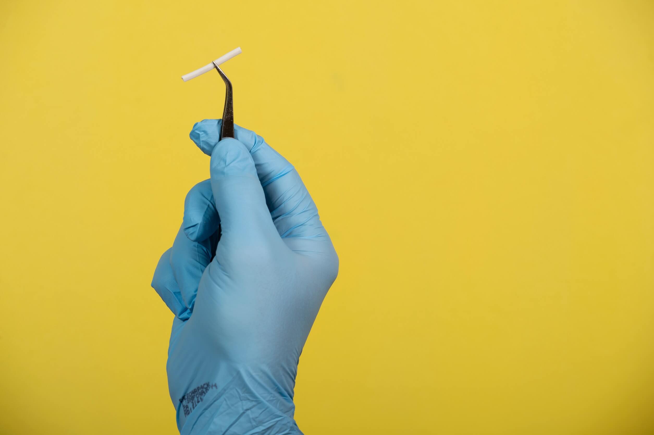 El implante de progesterona es efectivo