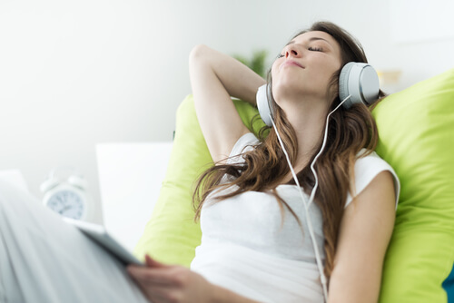 Música para dormir mejor durante el embarazo