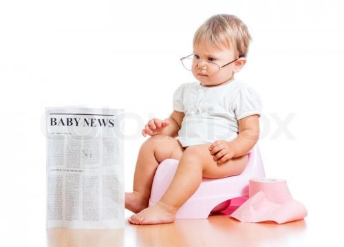 5125311-funny-child-girl-reading-newspaper-on-chamberpot