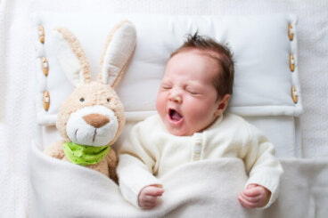 6 errores comunes a la hora de dormir a tu bebé