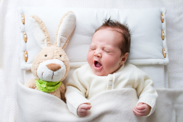 6 errores comunes a la hora de dormir a tu bebé