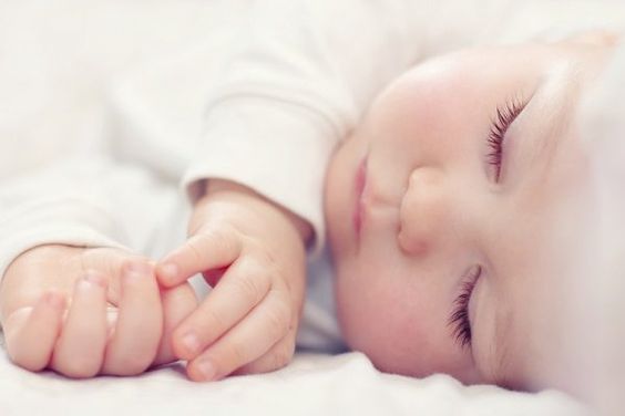 Un buen sueño es sinónimo de buena salud en el bebé