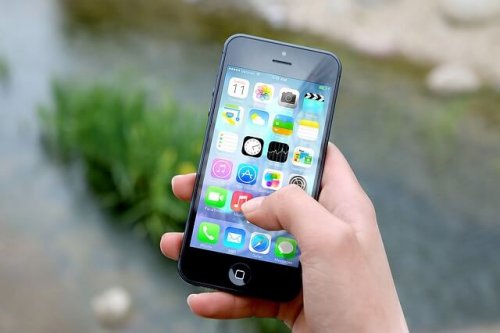 El primer teléfono de tu hijo, ¿qué debes saber?