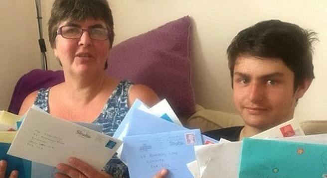 Niño autista recibe 20 mil cartas de felicitación. Descubre la triste causa