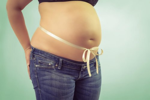 El peso de la madre también es un causante de bebés que nacen con mucho peso.