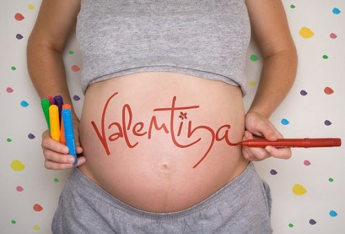 Di frases bellas a tu bebé cada día