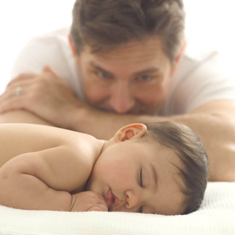 Ahora los hombres también quieren ser padres solteros