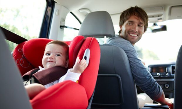 Cómo llevar a tu hijo seguro en el auto