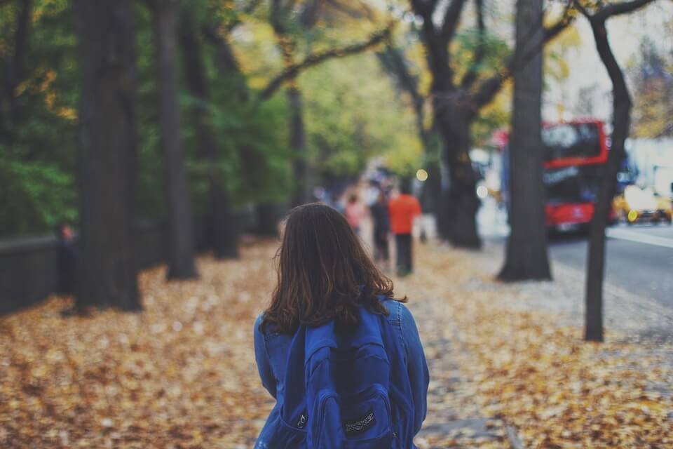 5 consejos para cuidar la espalda de tus hijos 5 consejos para cuidar la espalda de tus hijos