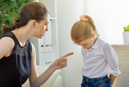 corregir la conducta de un niño