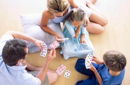 Jugar con tu niño lo hará más inteligente