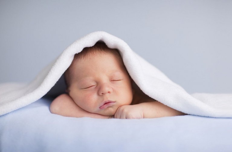 ¿Cómo crear una rutina para dormir al bebé?