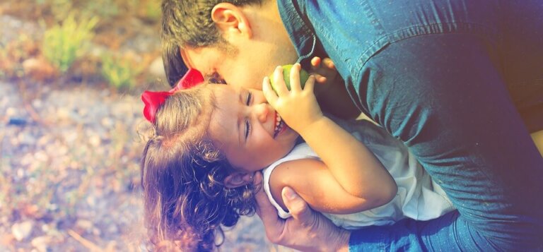 Por qué a veces prefiere estar con papá o con mamá