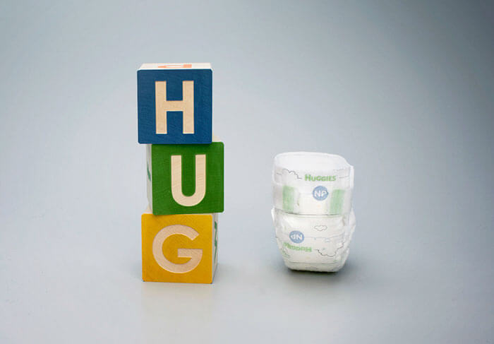 Huggies crea un mini pañal para bebés prematuros extremos