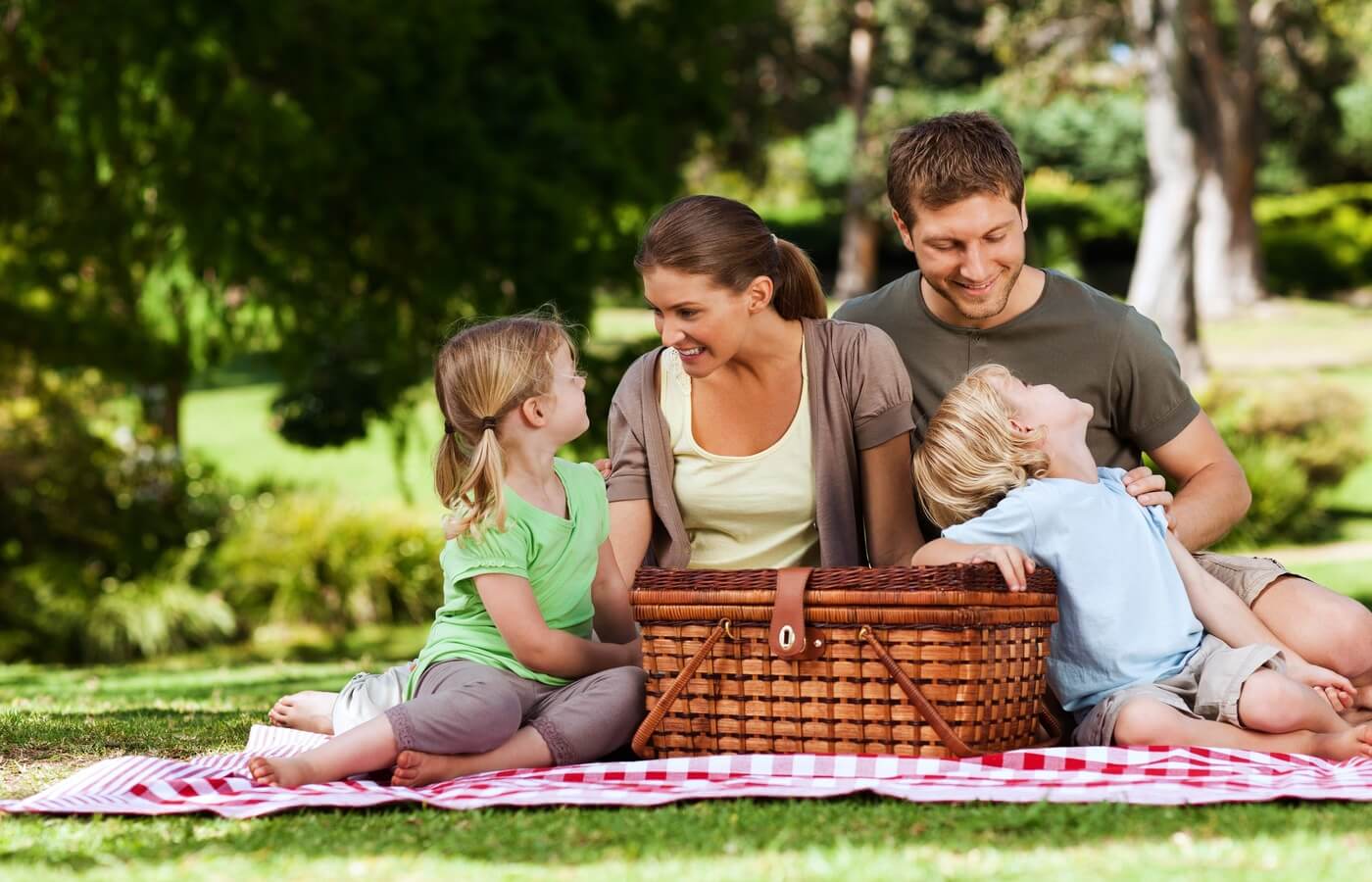 Juegos en familia para ir de picnic