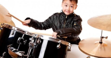 8 Beneficios De Tocar La Bateria Para Los Ninos Eres Mama