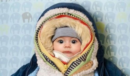 Hay consejos para saber qué ropa necesita un recién nacido en invierno.