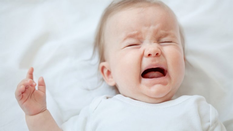No desatiendas a un bebé cuando llora, conoce lo que le pasa
