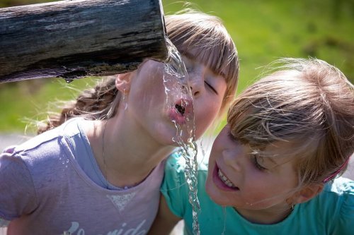 Cómo aliviar los efectos del calor en los niños