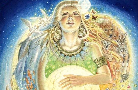 mujer abrazando el sol