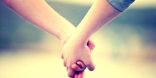 El desarrollo del apego emocional en niños adoptados