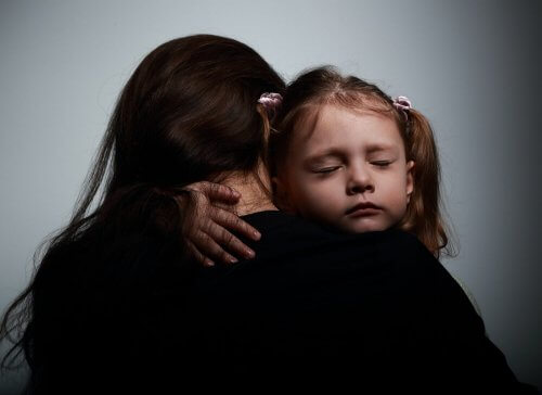 La négligence émotionnelle des enfants les mène à penser que nous nous en fichons.