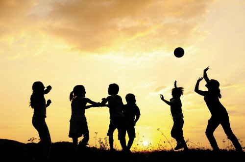 Es bueno que los niños asuman riesgos y que aprendan a elegir por ellos mismos