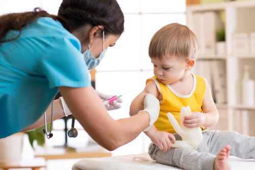 La mononucléose chez les enfants nécessite un contrôle pédiatrique.