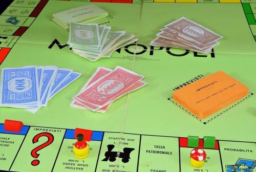 El monopoly es uno de los juegos de mesa más populares.