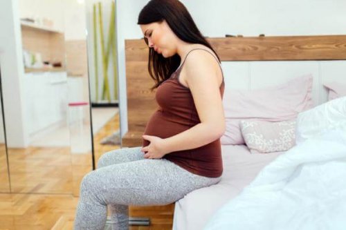 ¿Qué significa el dolor en el bajo vientre durante el embarazo?