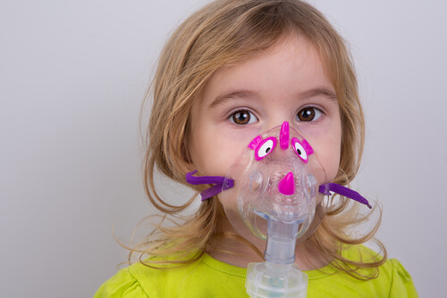 El vaporizador es uno de los remedios más utilizados para la tos seca en niños.